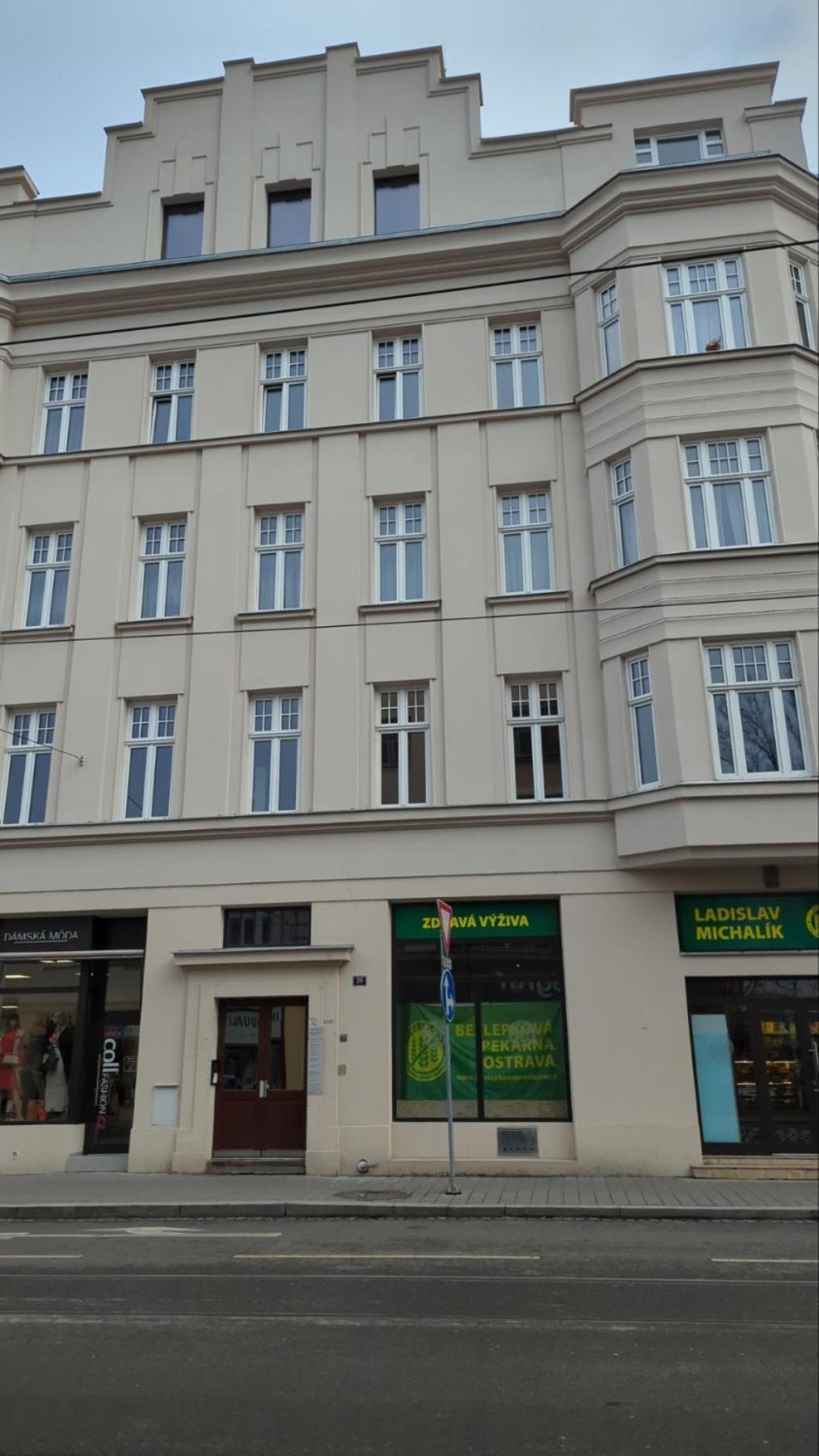 Bydleni V Centru Ov Blizko Stodolni, Bez Vytahu Apartment Ostrava Exterior photo
